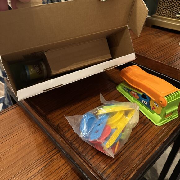 New Sesame Street Play-Doh Shape ‘n Play Friends Elmo Cookie Monster Walmart Exc - Picture 5 of 7